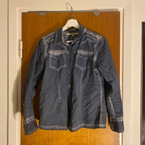 Vintage jeansskjorta - Vintage superfin jeansskjorta, knappt använd! 