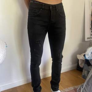 Don dup skinny jeans st 32  Herr byxa