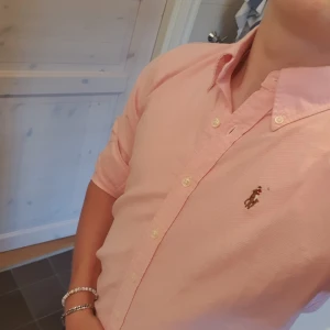 Polo ralph lauren skjorta  - Säljer denna 