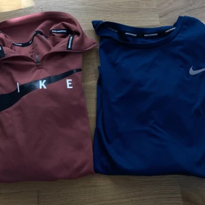 Nike running tröjor  - Tränings tröjor i storlek Xs passar s också båda för 500 eller 300st