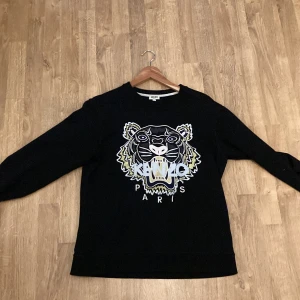 Kenzo tröja - Kenzo tröja är i bra skicka pris kan diskuteras
