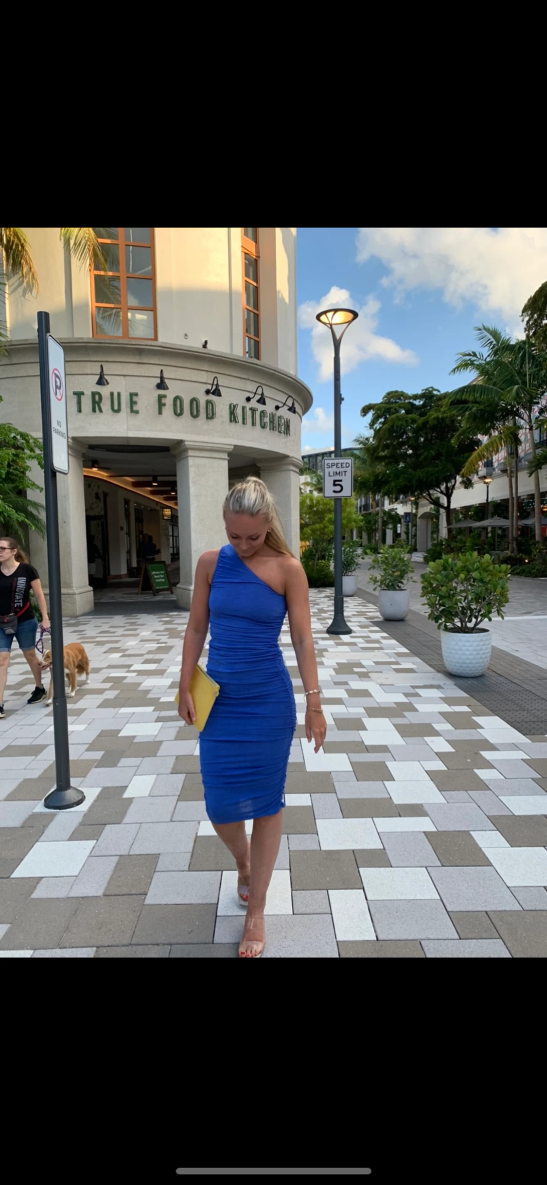 Klänning från Forever21