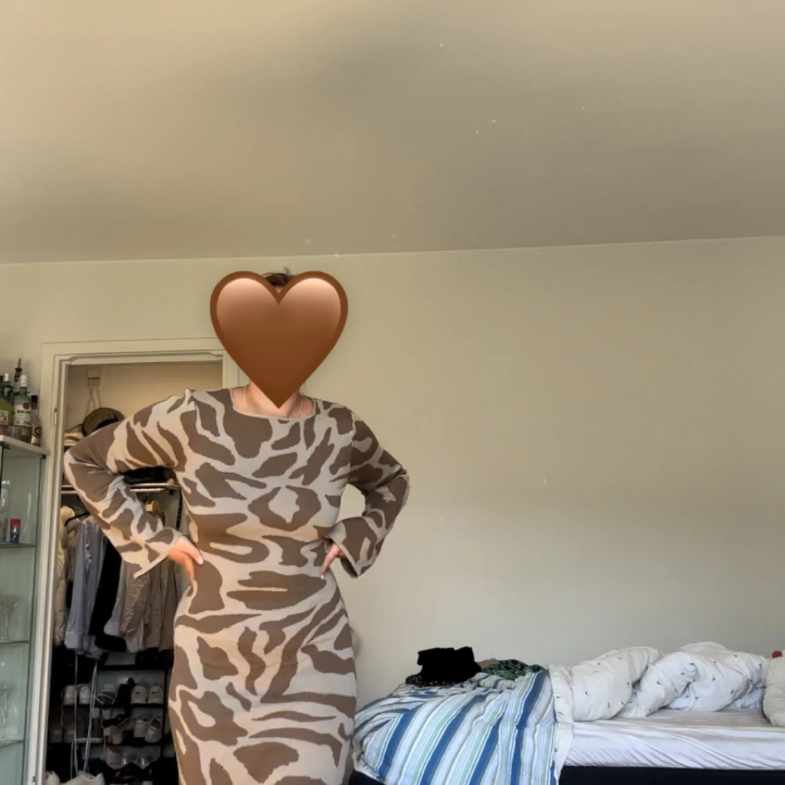 Mönstrad klänning - 90