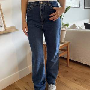 Jeans från zara i storlek small 
