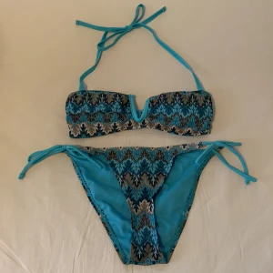 Bikini - En missioni likande bikini i super bra skick! Aldrig använd!!🩵🩵i storlek S😊