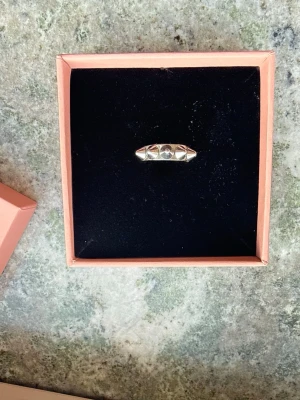 Edblad peak ring  - Edblad peace ring strl S 18.00