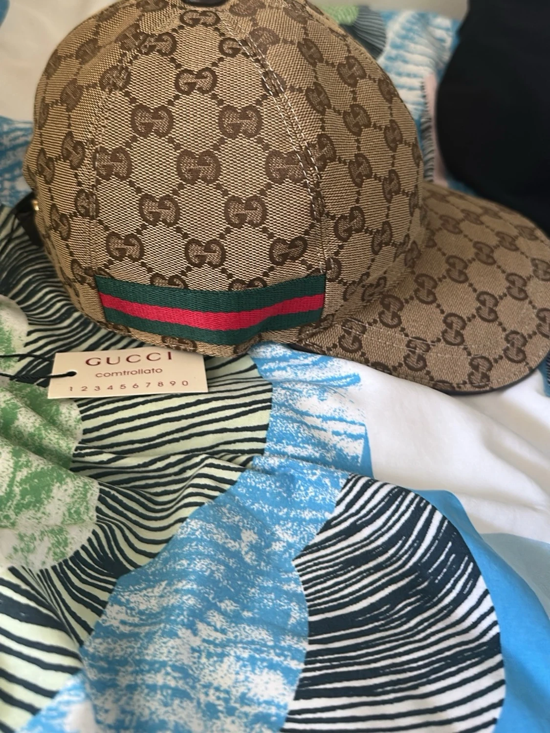 Beige keps med GG-mönster  - 3