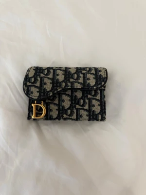 Saddle bloom card holder  - Dior plånbok, kommit till användning få gånger