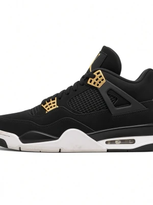 Air Jordan 4 Retro “Royalty” – Storlek 43-special - Snygga svarta sneakers från Jordan med guldiga detaljer på snörningen och loggan. Skorna har en vit och svart sula med synlig luftbubbla, meshpaneler på sidorna och en klassisk siluett. Materialet är en mix av läder och textil för en clean och sportig look.