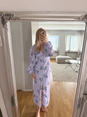 Klänning - Ny med lappar 💜