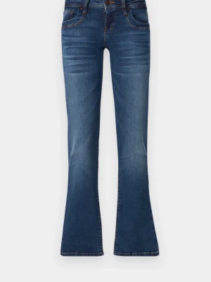 Ltb jeans valerie - LTB bootcut jeans valerie.  Storlek 27/34.          Lågmindjadd fina jeans som jag säljer då jag växt ut dom!