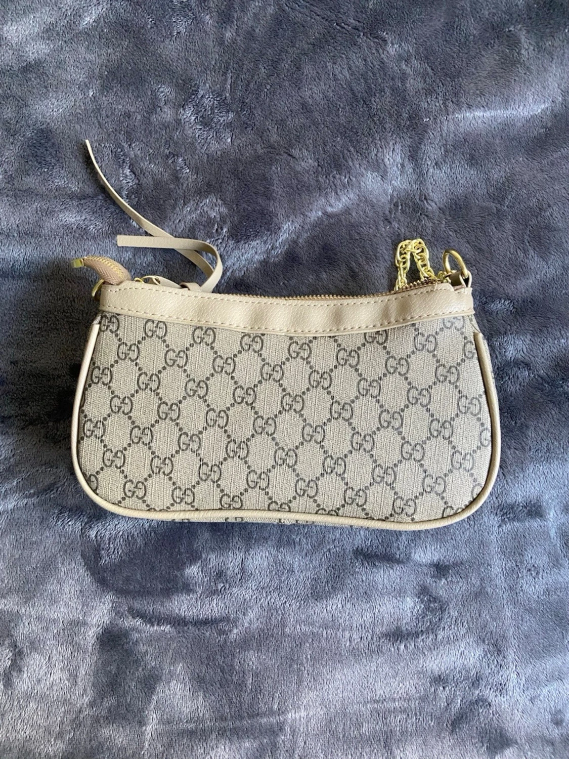 Beige axelremsväska från Gucci - 2
