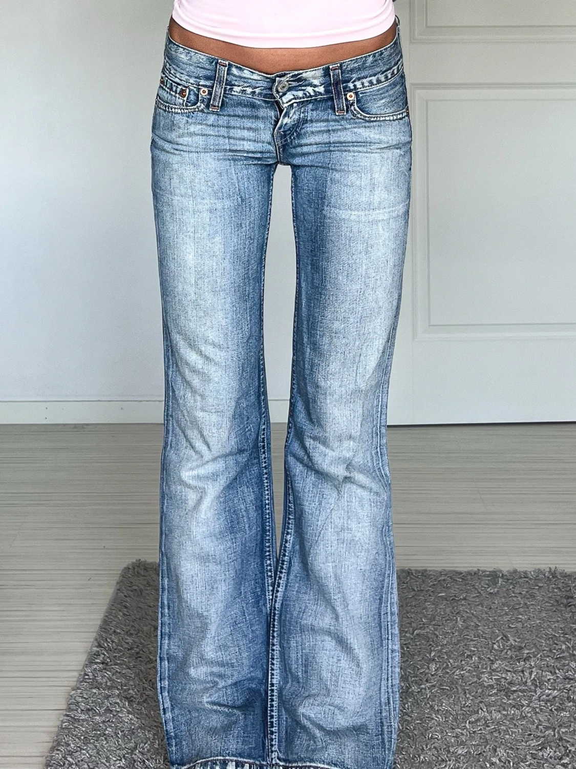 Levis - 1