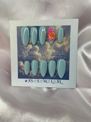 SweetBonBon (XS);Medium Almond