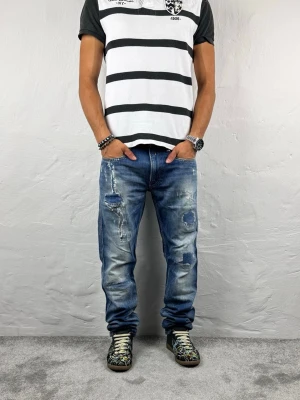 Replay jeans  - Ett par snygga jeans från Replay i storlek W31 L32 i modellen Anbbas 