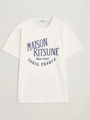 Maison Kitsuné vit t-shirt - Vit t-shirt från Maison Kitsuné den har några skavanker som syns på bilderna 