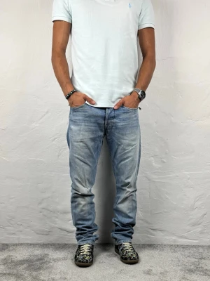 Replay jeans  - Ett par riktigt snygga jeans från Replay i storlek W29 L32 i modellen Waitom 