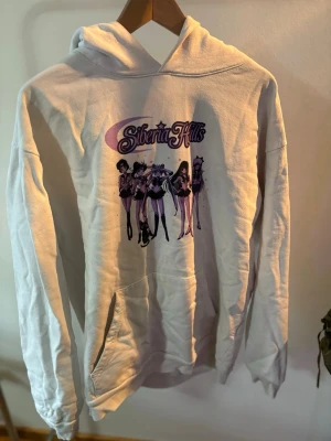 Siberia hills x sailor moon - Siberia hills x sailor moon hoodie. Rare colorway Bra skick.
