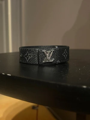 Lv armband - Lv armband helt ny. Skickas samma dag.
