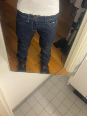 Gas jeans  - Snygga jeans från Gas. Köptes utomlands och är i helt ny skick aldrig använts. Skriv för mer info