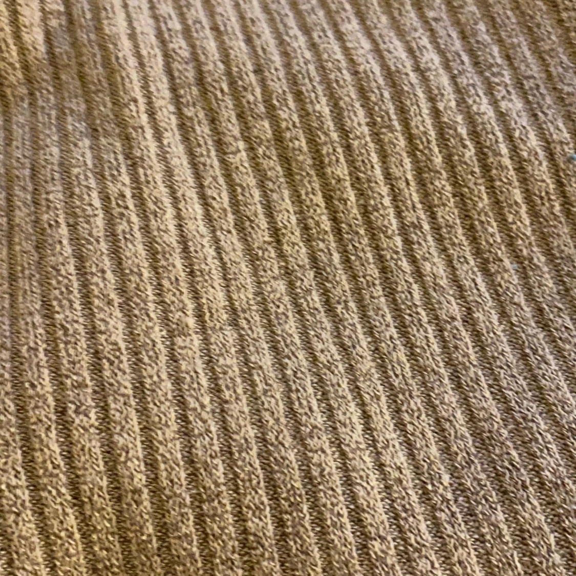 Enaxkad brun tröja - 90