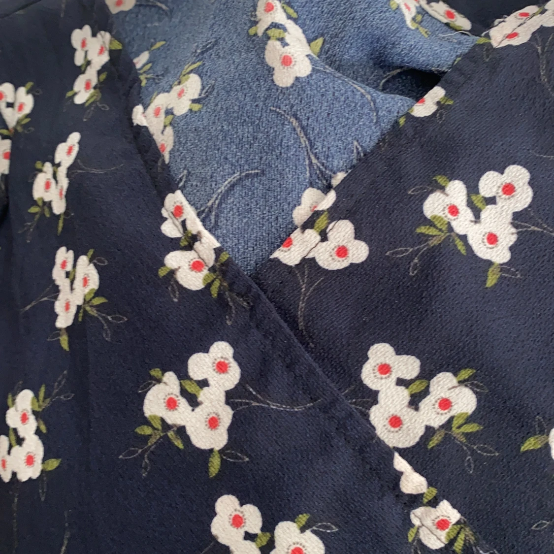 Blommig klänning - 91