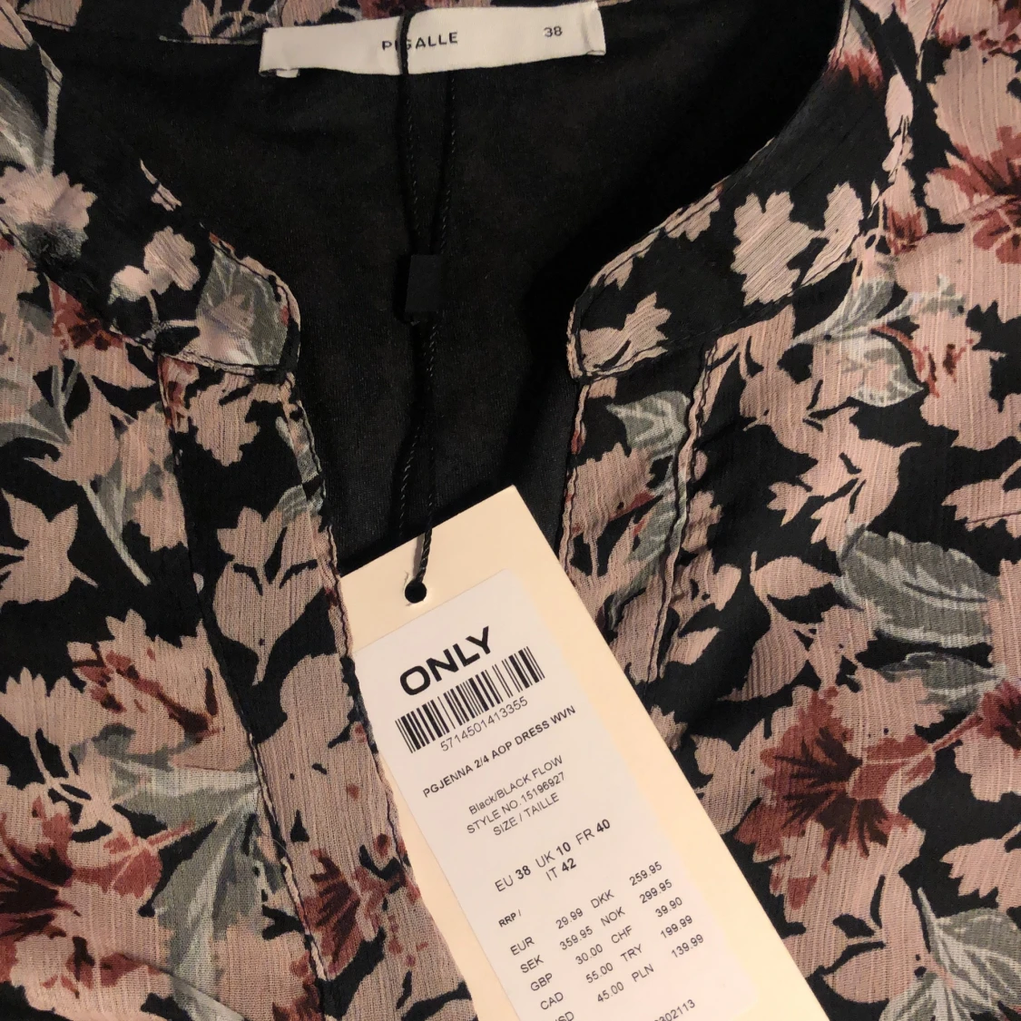 Klänning fra only - 91