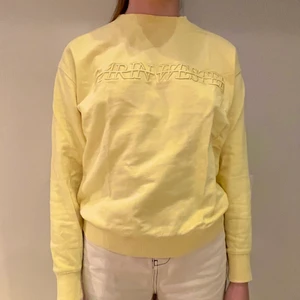 Carin Wester sweatshirt  - Tunn sweatshirt från Carin Wester i S💛💛💛💛