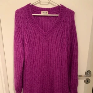 Striktrøje - Rigtig lækker striktrøje