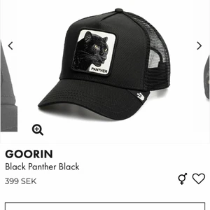 Black panther keps - Black panther keps nästan helt oanvänd.