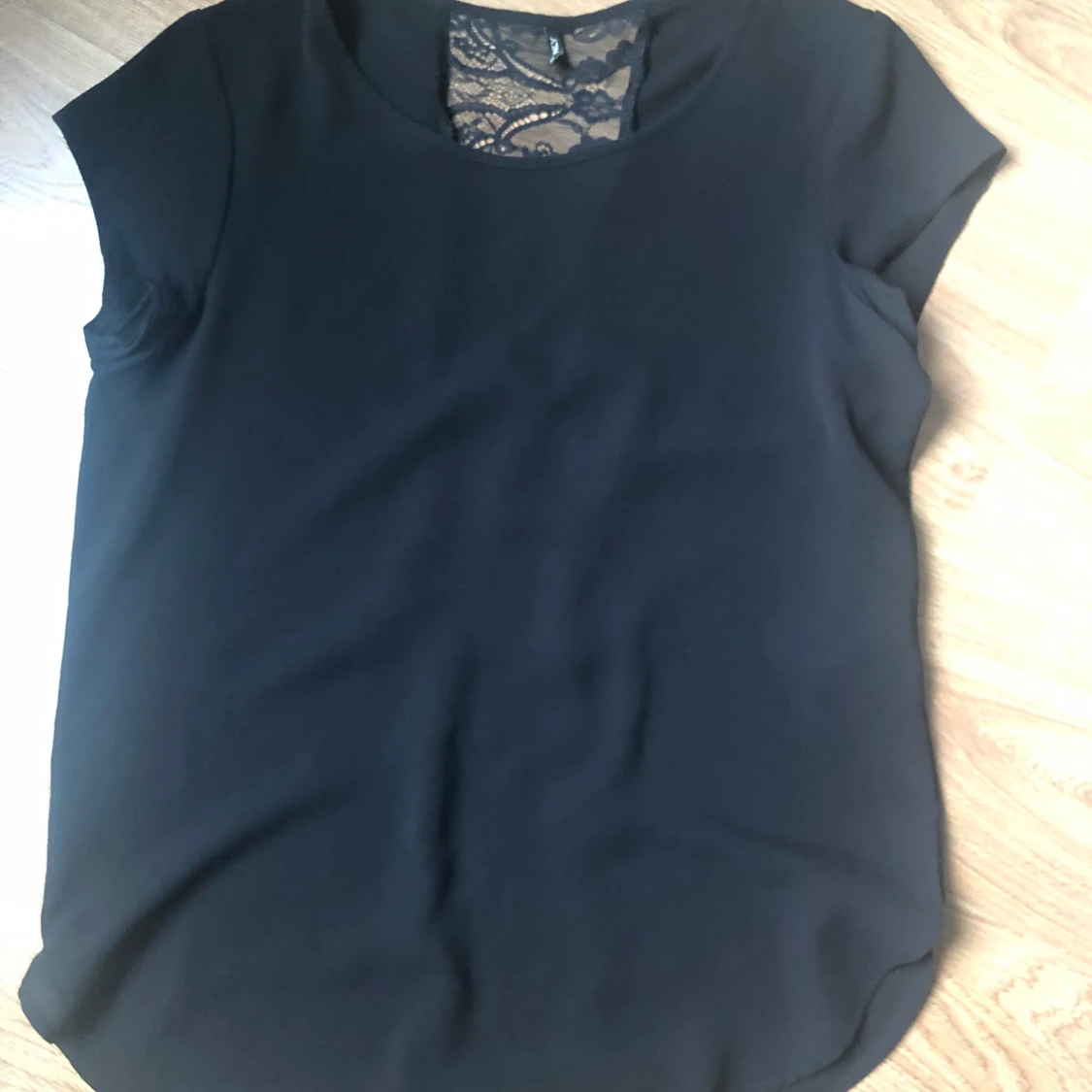 Svart blus, st 36