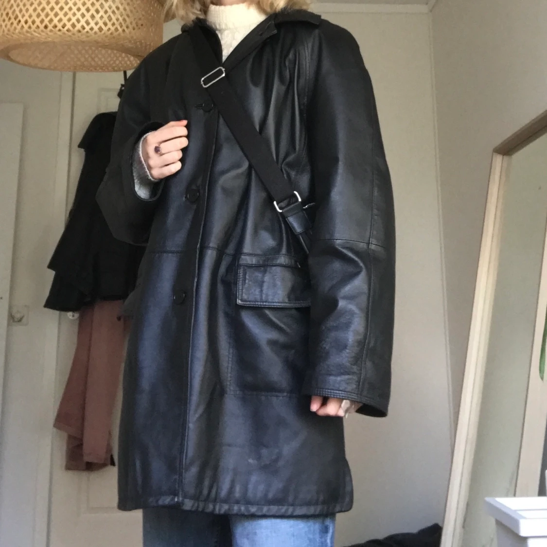 Oversized läderkappa