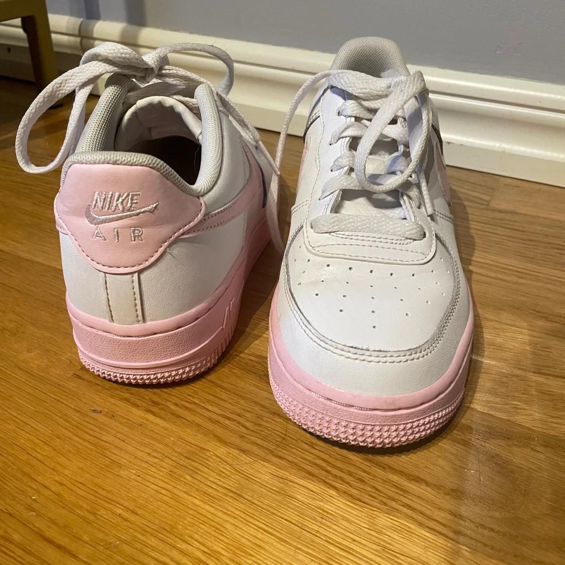 NIKE AIR FORCE 1 BRICK, whiteboarden/pink  - 90