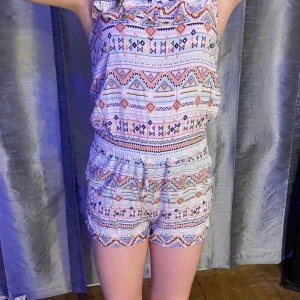 En dress till sommaren  - Inte min stil så drf jag säljer 