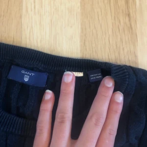 Gant  - Snygg gant tröja i mörkblå ( se storlek ovan ) 100 kr + frakt 📦 