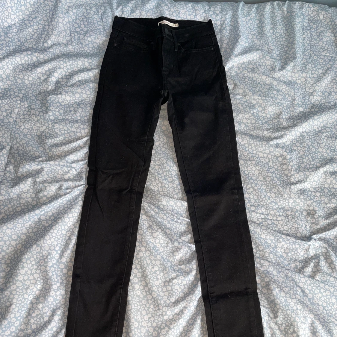 Levi’s jeans w 24