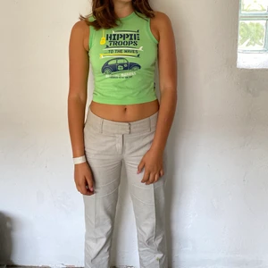 Grön top - Säljer eftersom jag inte använder den så mycket, högst pris får köpa. Köpare står för frakt. 