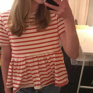 Randig tröja ifrån zara - Fint skick, först till kvarn! 💓