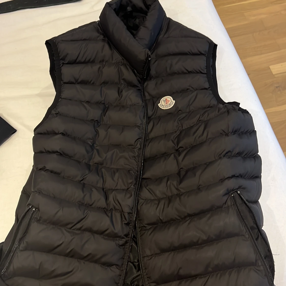 Moncler väst