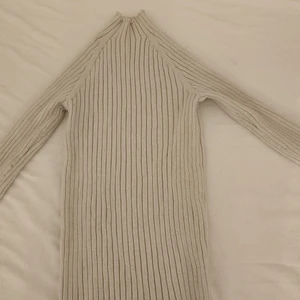 Tröja - Har inte kommit till användning.