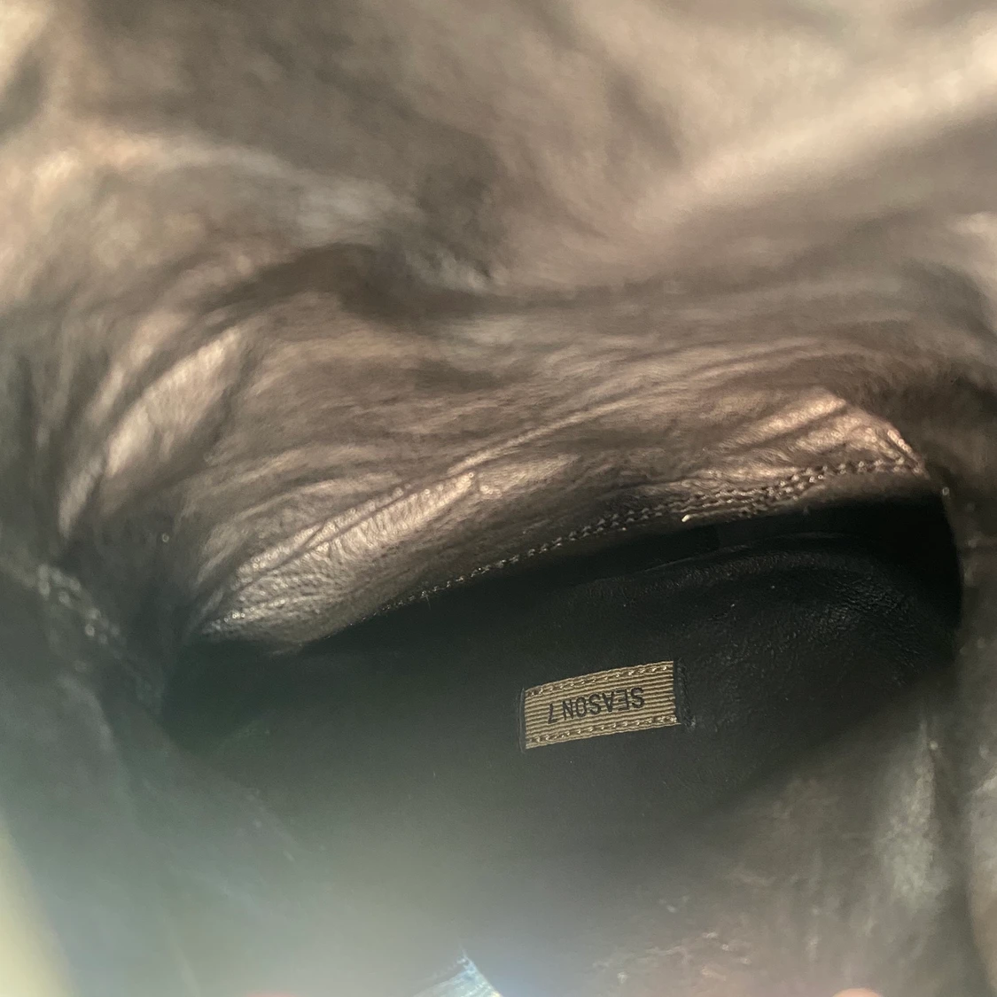 Klackskor från yeezy - 91