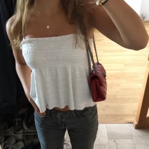 Vitt Linne - Säljer detta superfina linne köpt från zarlando! Superfin till sommaren och bra kvalite 💕