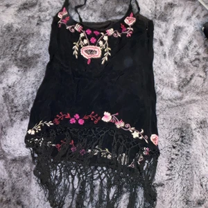 linne  - linne men typ brodering.😸