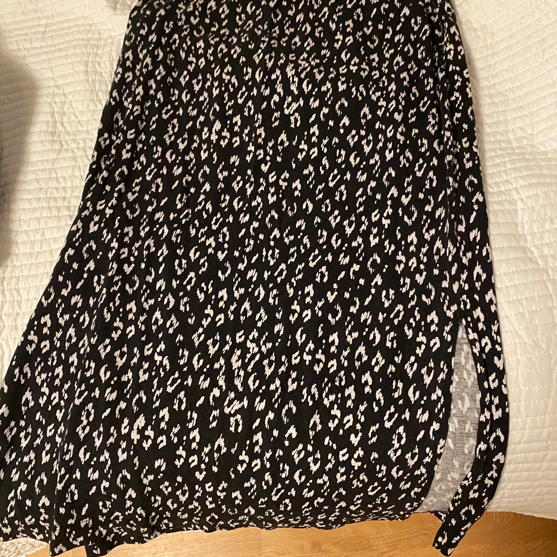 Lång kjol med slits - 90