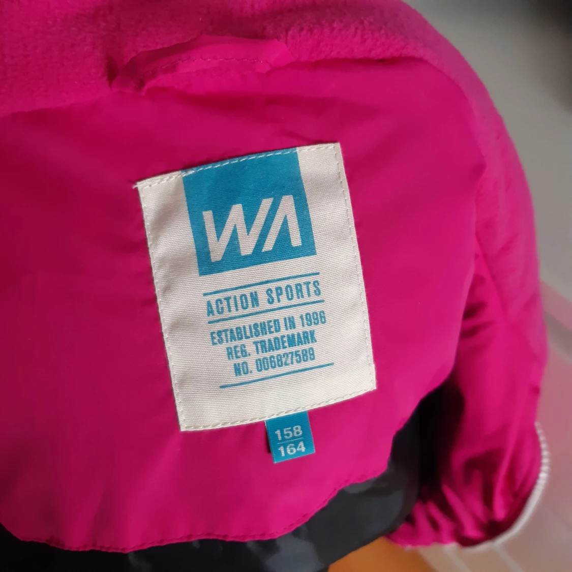 Supersnygg rosa väst - 91