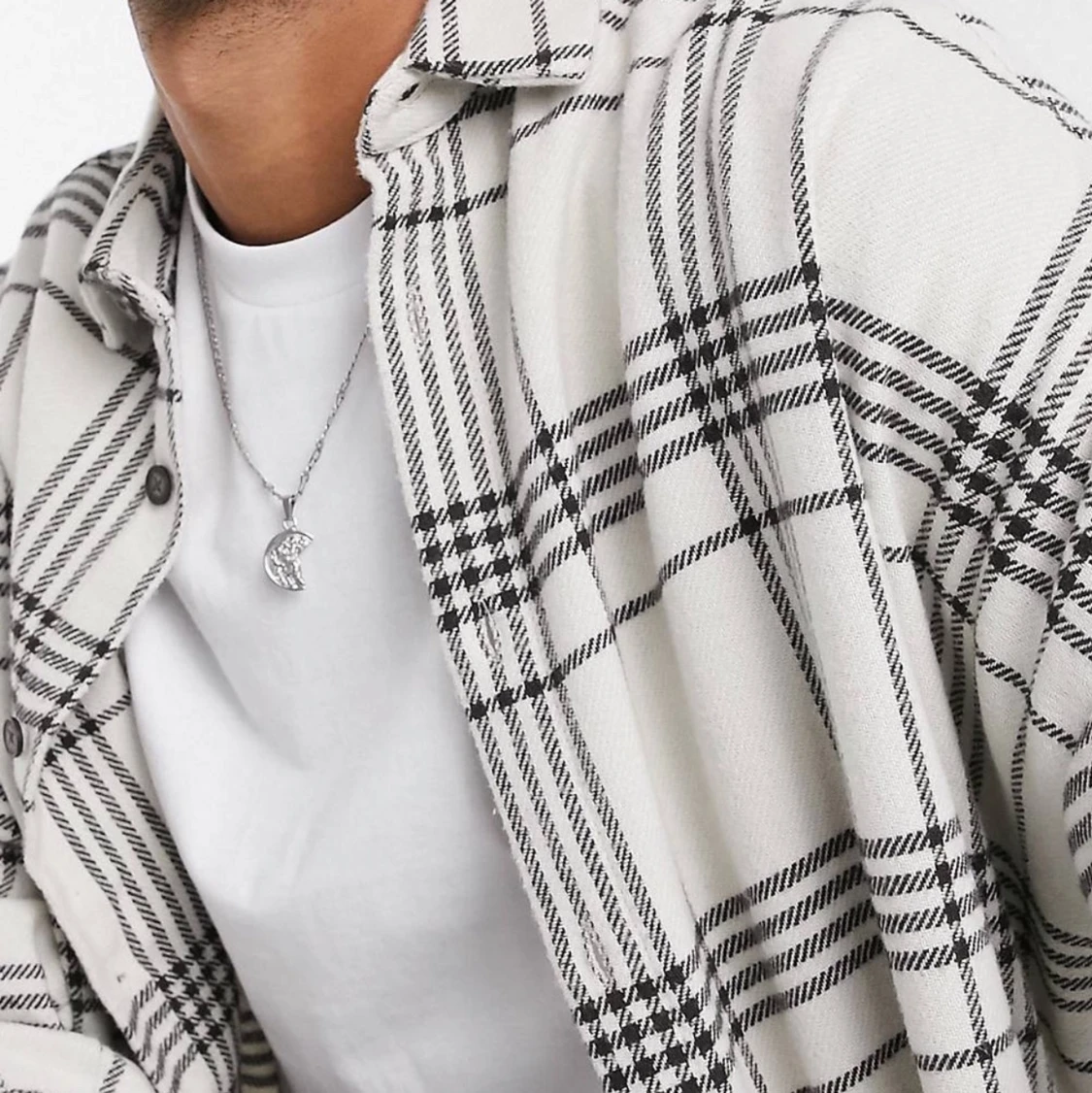 SVART OCH VIT RUTIG FLANELLSKJORTA I OVE - 91