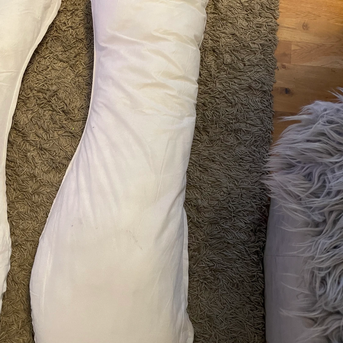 JÄTTEKUDDE SÅ MYSIG - 90