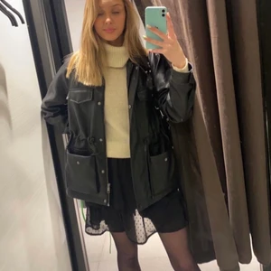 Jacka - Säljer denna ursnygga och balla jackan då jag köpt en ny ❤️