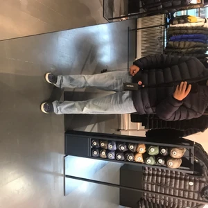 Colmar jacka storlek 54 - Hej jag säljer min colmar jacka. Den är i väldigt bra skick och extremt skön nu på mot hösten och vintern.