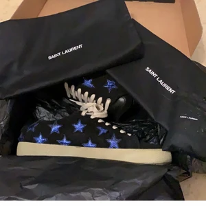 Saint laurent - Saint Laurent skor, samma som annonsen som redan finns ute. 1500☺️